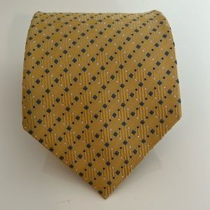 EUC 100% Silk Barrington Tie